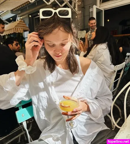 Christina Suenderhauf OnlyFans Thumbnail #3atz7tK18b