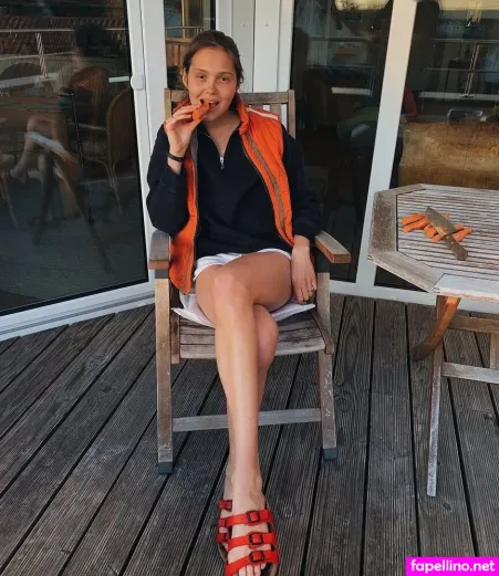 Christina Suenderhauf OnlyFans Thumbnail #Qp61tl97Yc