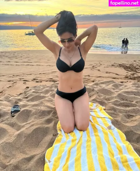 Christina Vee Valenzuela OnlyFans Thumbnail #yVz2RnGRJC