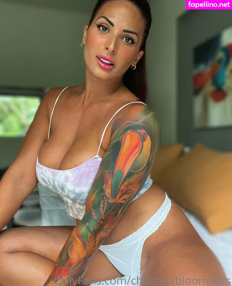christinaaahaha, christinabloomhers Nude Leaked OnlyFans Photo #5ciJLsCQCZ