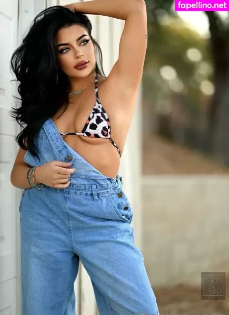 Christinaenaa OnlyFans Thumbnail #DJiwH27OKS