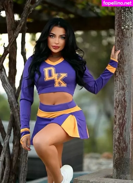 Christinaenaa OnlyFans Thumbnail #h4GfH21New