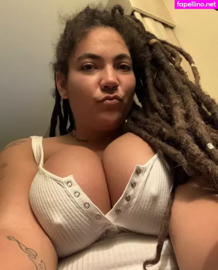 Christinagonzalez OnlyFans Thumbnail #FHgLNt1uYz