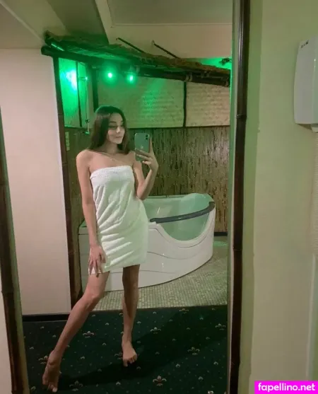 Christinaki OnlyFans Thumbnail #lW14zTkBkS