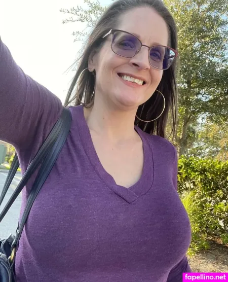 Christinasapphire 7 OnlyFans Thumbnail #Raah2AKL5z
