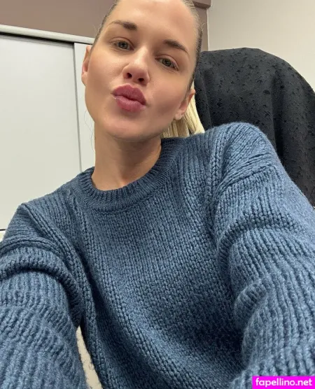 Christine De OnlyFans Thumbnail #dvL35f70Rm