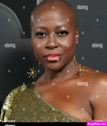 Christine Horn OnlyFans Thumbnail #HCIW1N3HOH