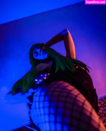 Christine Live OnlyFans Thumbnail #7jgnlO36JN