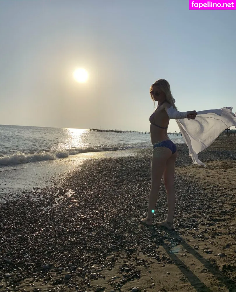 christine_live, christinelive Nude Leaked OnlyFans Photo #k8E0F2SfYE