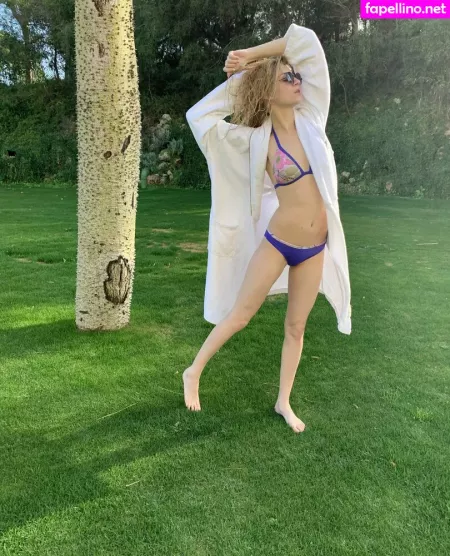 Christine Live OnlyFans Thumbnail #p1BK9GsWNh