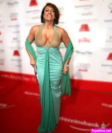 Christine Neubauer OnlyFans Thumbnail #xzLa9ofNdI