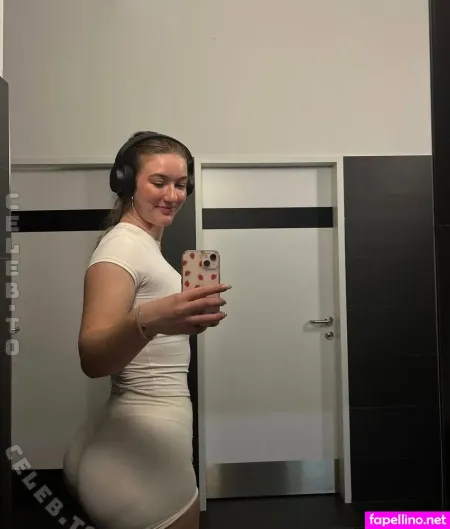 Christine Porstner OnlyFans Thumbnail #YH1mTUl6zL