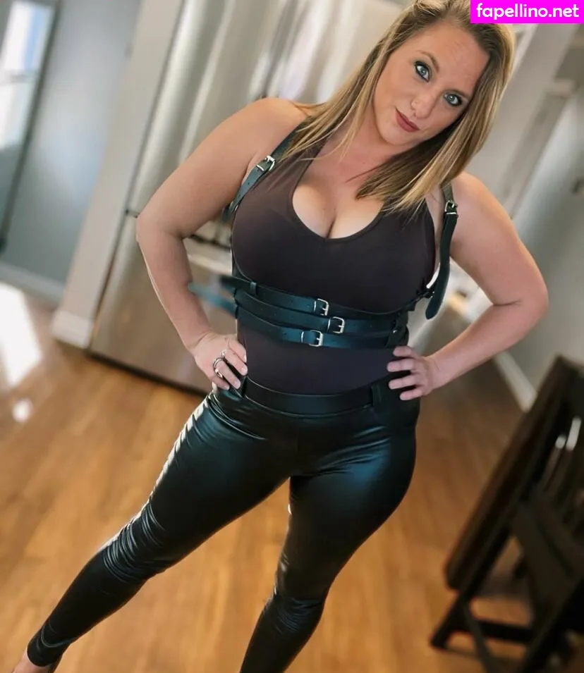 christines.shacky, christinesmoke, https: Nude Leaked OnlyFans Photo #izuPCrW9Ex