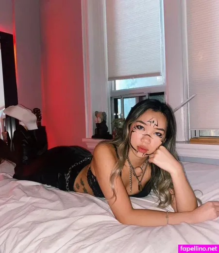 Christine Ye OnlyFans Thumbnail #oulBnaValO
