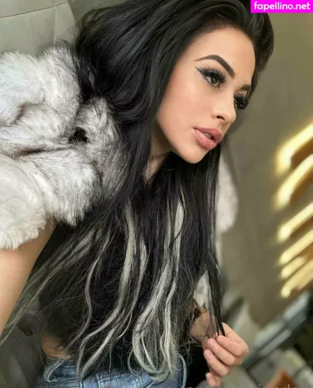 Christinedoll OnlyFans Thumbnail #VrPwXQBA8u