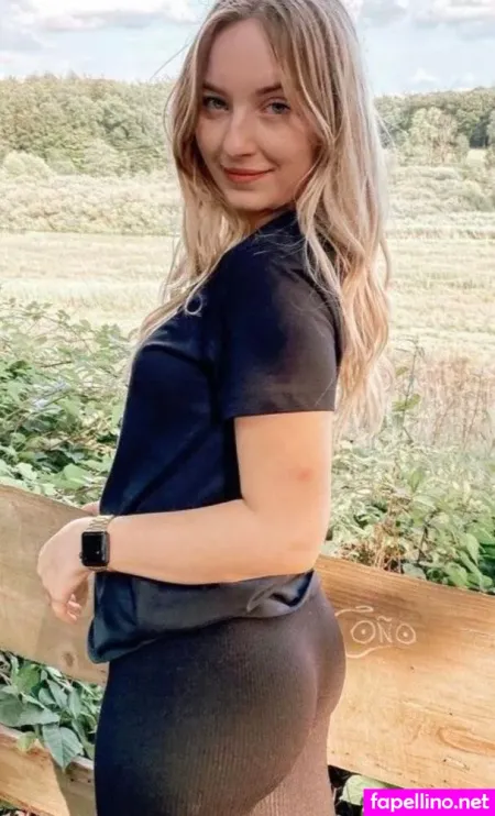 Christinexxe OnlyFans Thumbnail #obuX3XXnZY
