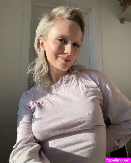 Christivovk OnlyFans Thumbnail #1DrBdYY5JW