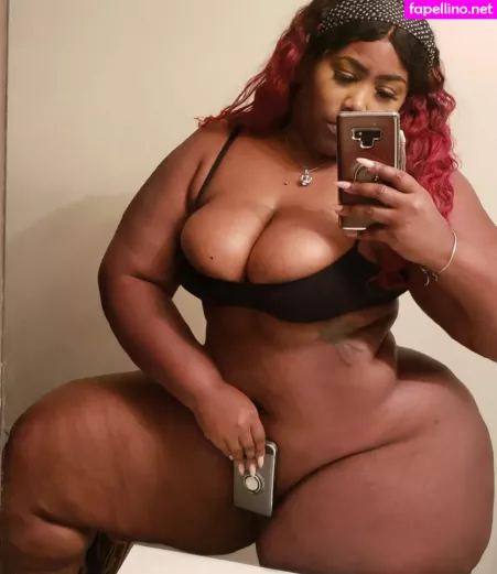 Chrisycurves OnlyFans Thumbnail #HxA0FOI56D