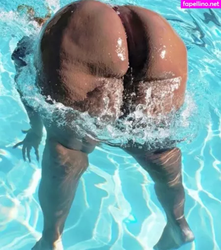 Chrisycurves OnlyFans Thumbnail #ekUfZW2IxP