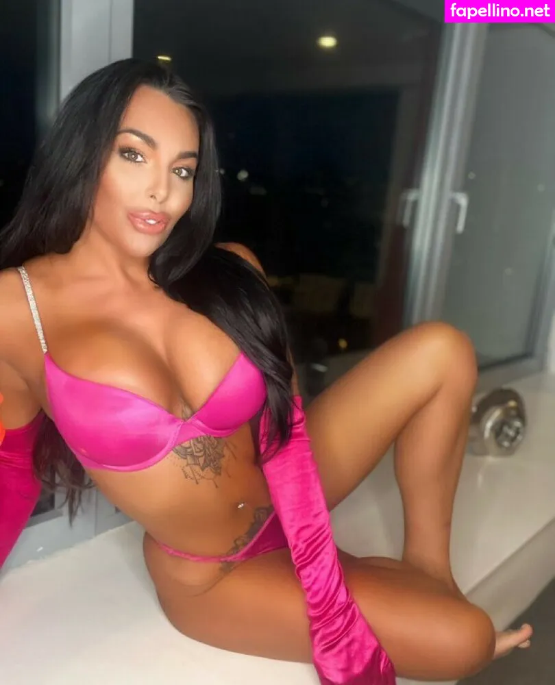 christinamayuk, chrisymayuk Nude Leaked OnlyFans Photo #U6UKfyeq01