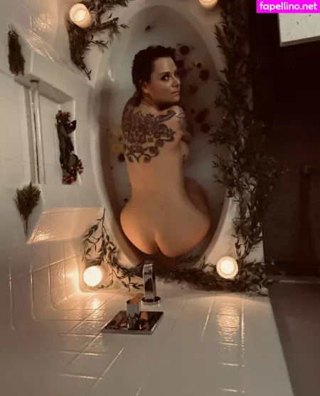 Chroniclesofatiredassmom OnlyFans Thumbnail #Fy3QnU0vmc