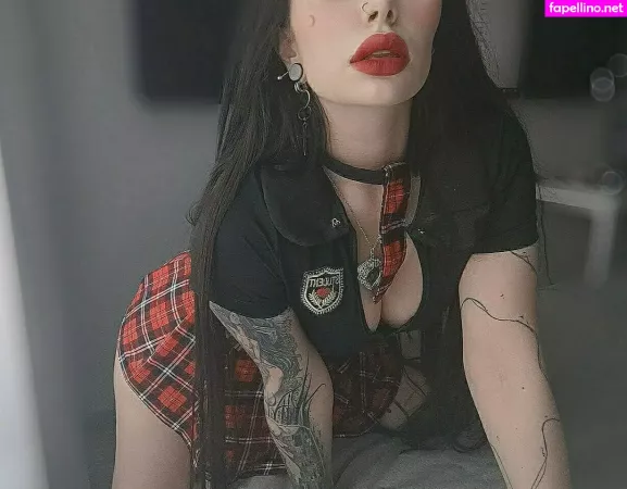 Chrysiluna OnlyFans Thumbnail #3aANwS0UGl