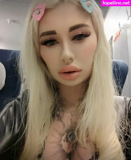 Chrysiluna OnlyFans Thumbnail #B5vM3xzgkN