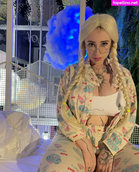 Chrysiluna OnlyFans Thumbnail #CGhrmNTsPu