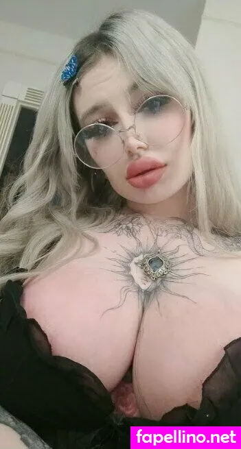 chrysiluna, chrysilunafree Nude Leaked OnlyFans Photo #8q3CgwFvB9