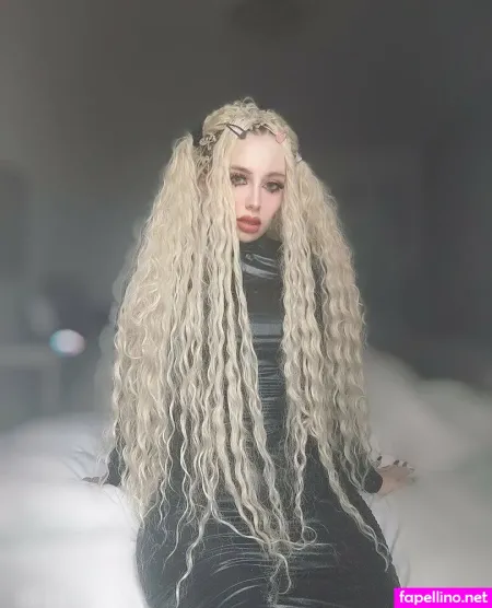 Chrysilunafree OnlyFans Thumbnail #JSn0hBEH9S