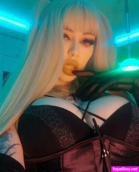 Chrysilunafree OnlyFans Thumbnail #LZKG7l2IZT