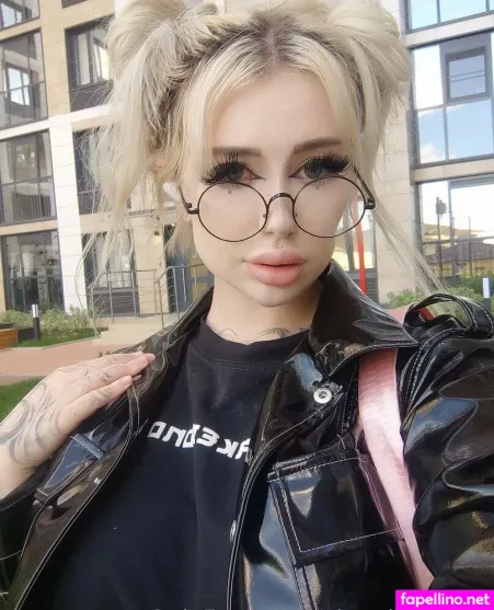Chrysilunafree OnlyFans Thumbnail #UFfoGf3CwR