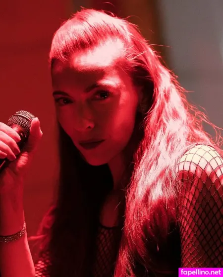 Chrysta Bell OnlyFans Thumbnail #yj55XSrSKv