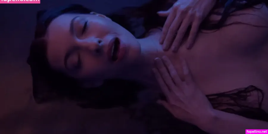 Chrystabell OnlyFans Thumbnail #M0xZFVUD5a