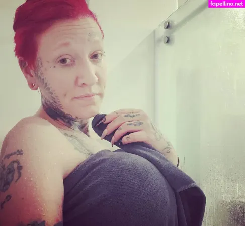 Chrystalnevius OnlyFans Thumbnail #O2rr5QRCon