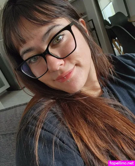 Chubby Hotgirl OnlyFans Thumbnail #xe4OSXyEnz