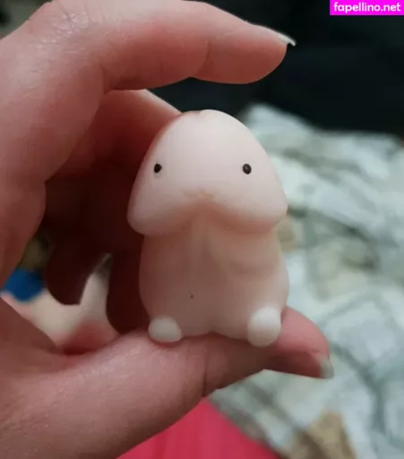 Chubby Little Kitty OnlyFans Thumbnail #b2dnJd4KB4