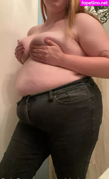 Chubbybabecharlie OnlyFans Thumbnail #RR6wf8gH63