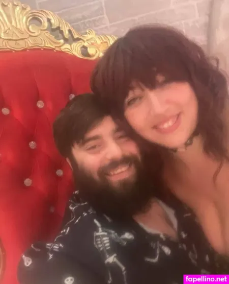 Chubbydaddydom91 OnlyFans Thumbnail #oBLoNCKkFe