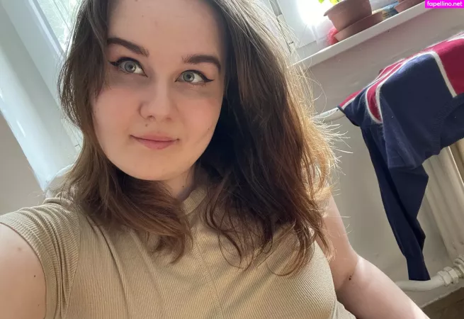 Chubbynixiesin OnlyFans Thumbnail #2ibRzTZnh9