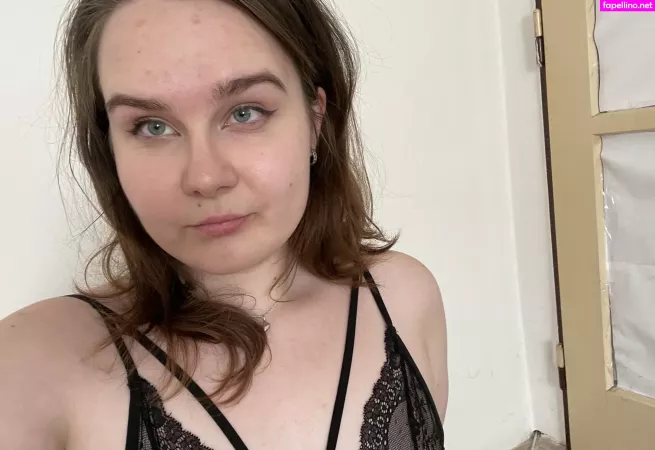 Chubbynixiesin OnlyFans Thumbnail #jAhUkWw8Ob