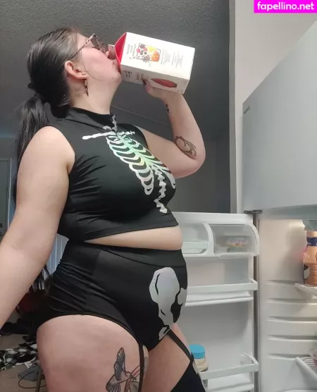 Chubbypiggy OnlyFans Thumbnail #ATIiZPRwBL