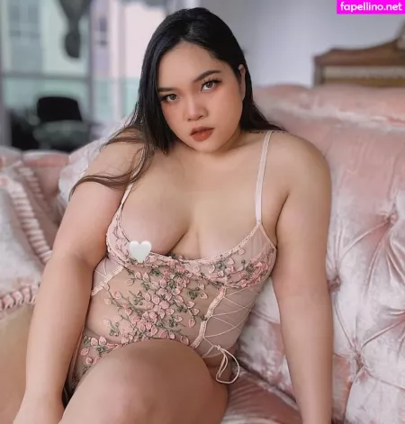 Chubbypreeya OnlyFans Thumbnail #r2oGlrHXGc