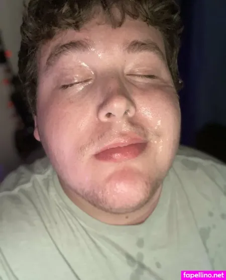 Chubbysucker OnlyFans Thumbnail #7Ww97Jfkwu