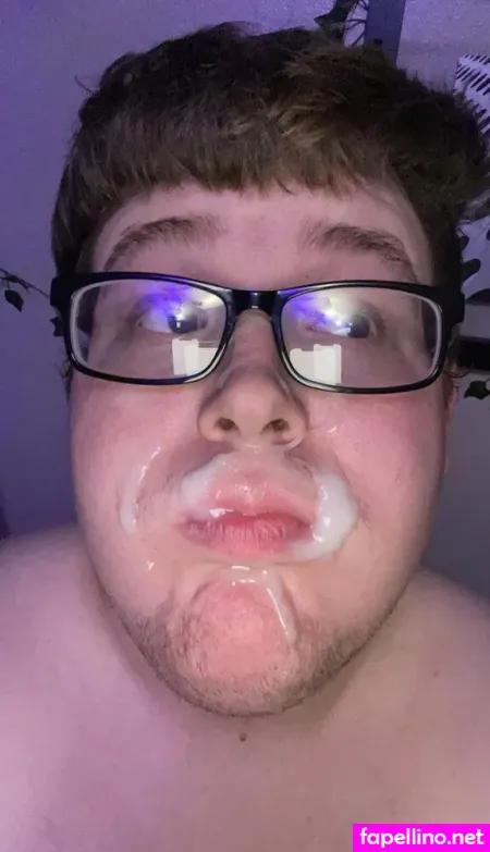 Chubbysucker OnlyFans Thumbnail #NwEH2s4y3a