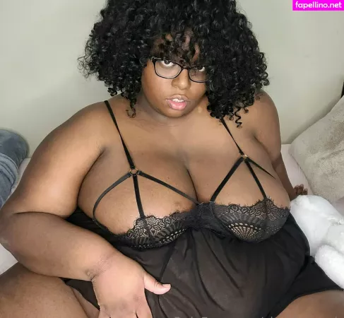 Chubbyweeb OnlyFans Thumbnail #0tmix2vHtL