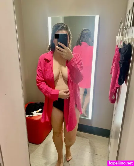 Chubbyyogamomma OnlyFans Thumbnail #51pxdXNfr7