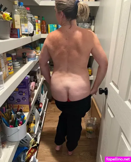 Chubbyyogamomma OnlyFans Thumbnail #DUjLwDcs8o