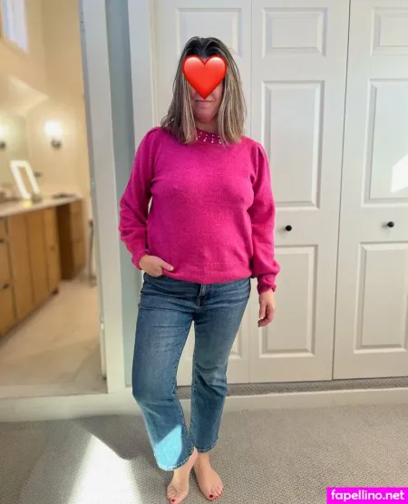 Chubbyyogamomma OnlyFans Thumbnail #xMGCNWXmlF