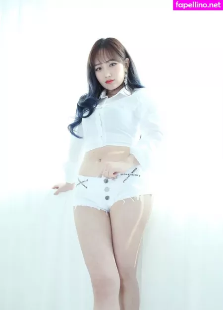 Chulwoo OnlyFans Thumbnail #zPrNLqgsLs